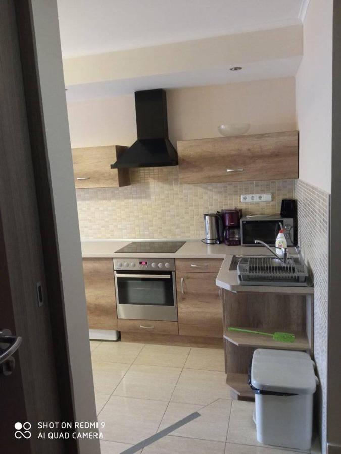 Besenyei Apartman Sárvár Esterno foto